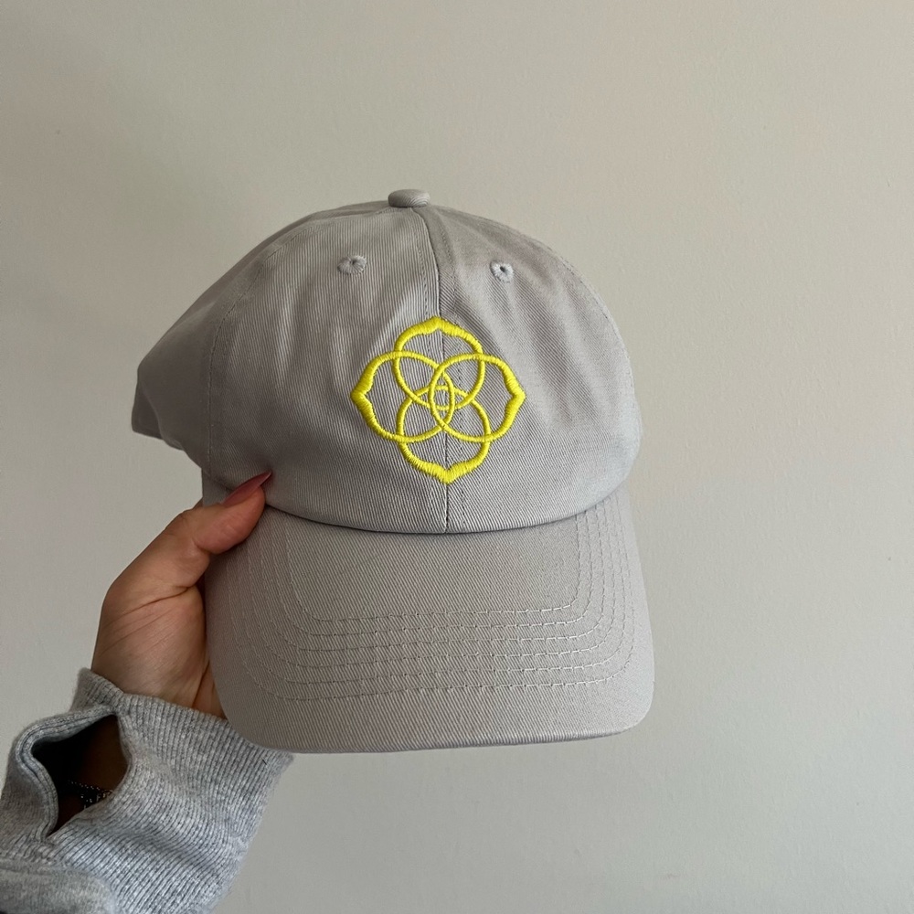 NEW Kendra Scott Cap